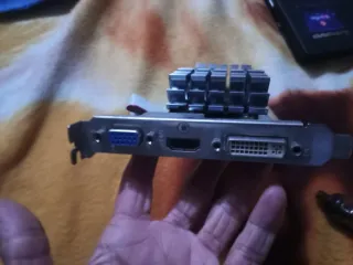 Scheda Video Nvidia GeForce 210 1GB PCI