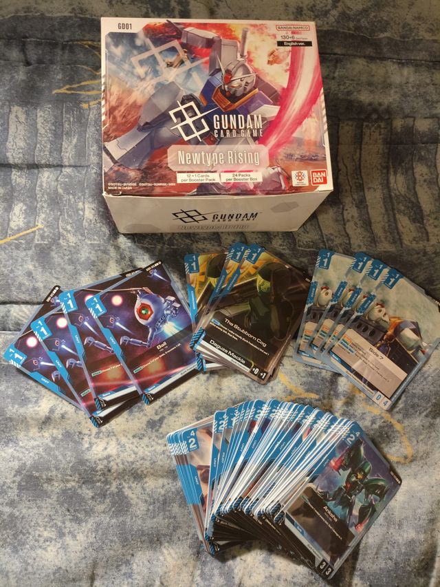 Gundam Card Game Newtype Rising - 88 Cartas azules
