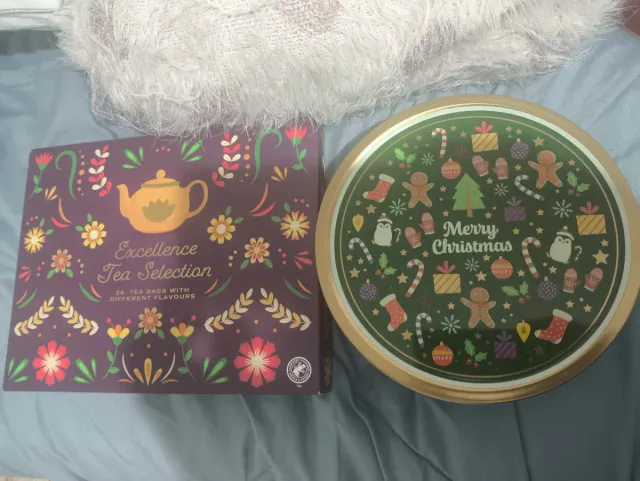 Pack Navidad: Caja Té y Lata Galletas