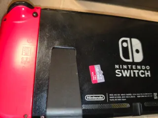 Nintendo Switch con accesorios mu ymagika