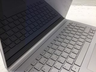 pc portatil microsoft surface book