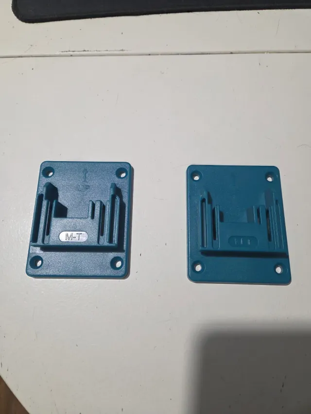 Soportes Herramientas Makita 18V (2 uds)