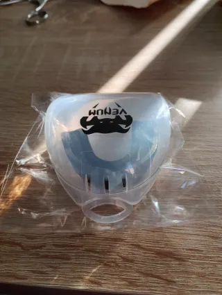 Bucal VENUM Predator Nuevo