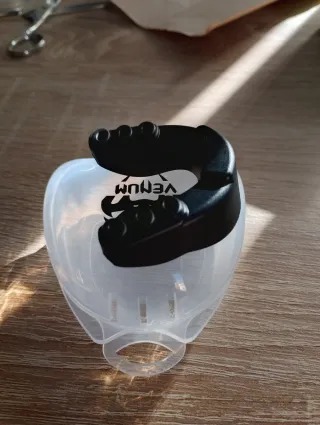 Bucal VENUM Predator Nuevo