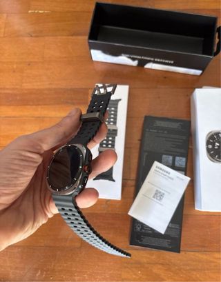 Samsung Galaxy Watch Ultra NUOVO mai usato