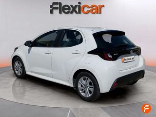 Toyota Yaris 1.5 120H Business Plus