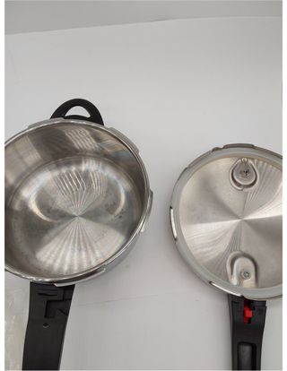 Amazon Basics Olla A Presión de Acero Inoxidable,