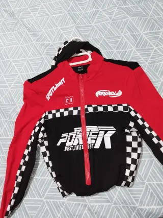 Mono largo deportivo estampado