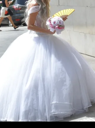 Vestido de Novia Princesa Brillante incluye cancán