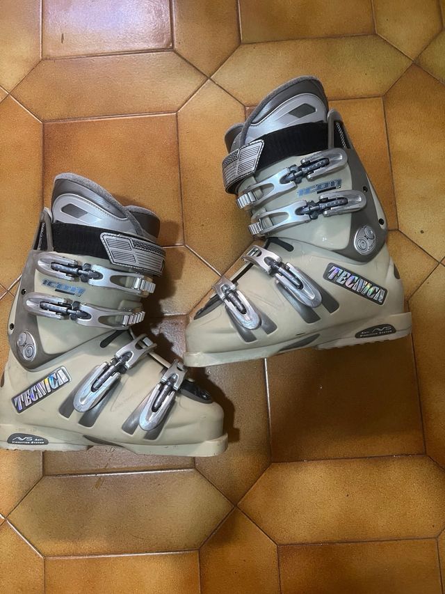 Botas de nieve Tecnica beige/plata