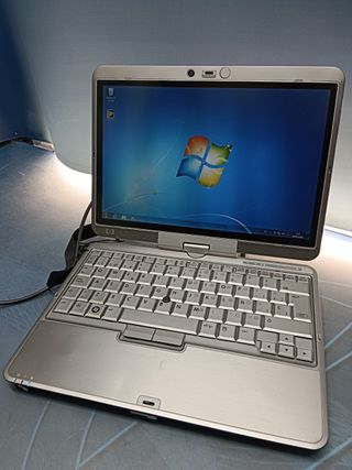 Portatil HP Core duo 2710P v7600, 3 g de ram, 120 gb de disco duro, windows 7