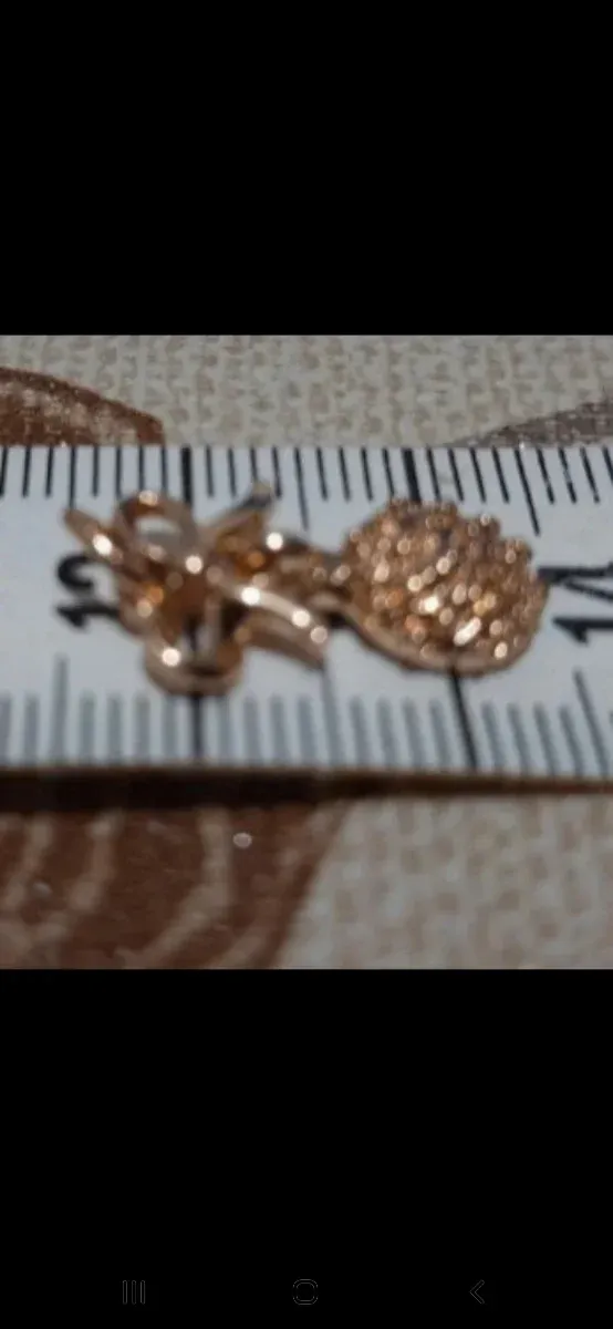 Set orecchini e ciondolo Avon