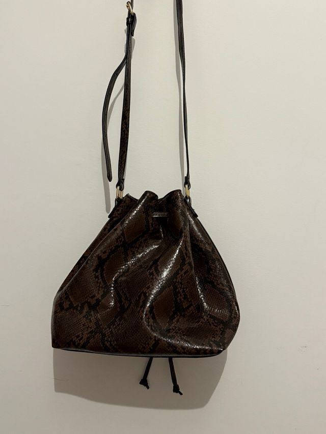 Bolso bombonera Cortefiel animal print