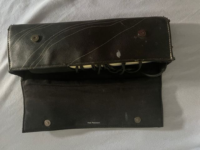 Plancha GHD Negra y Dorada