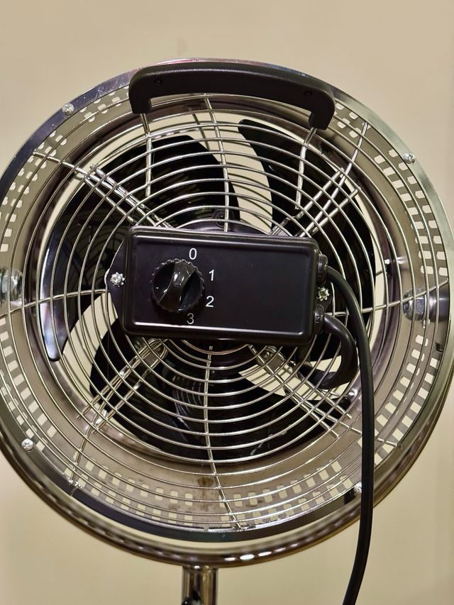 Ventilatore da terra Hollywood Energy Silence