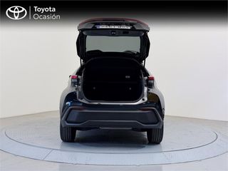 TOYOTA Toyota C-HR Advance