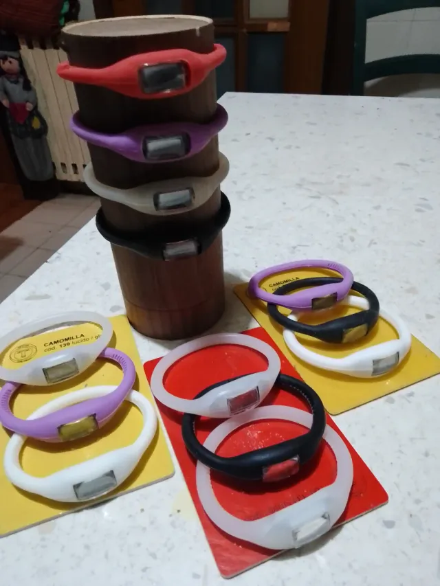 Stock 50 Orologi da polso colorati