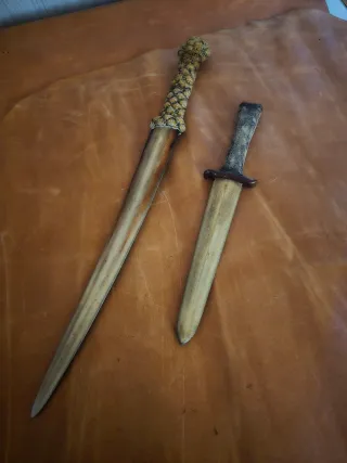 Colección 2 cuchillos pez espada