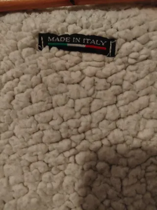 Chaqueta punto negra forro  borreguillo en blanco