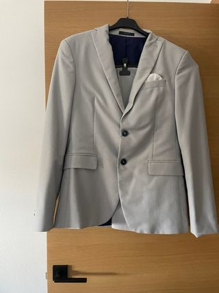 Traje Zara Gris y Azul