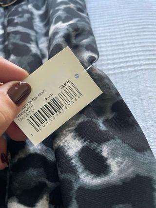 Pantalón estampado leopardo