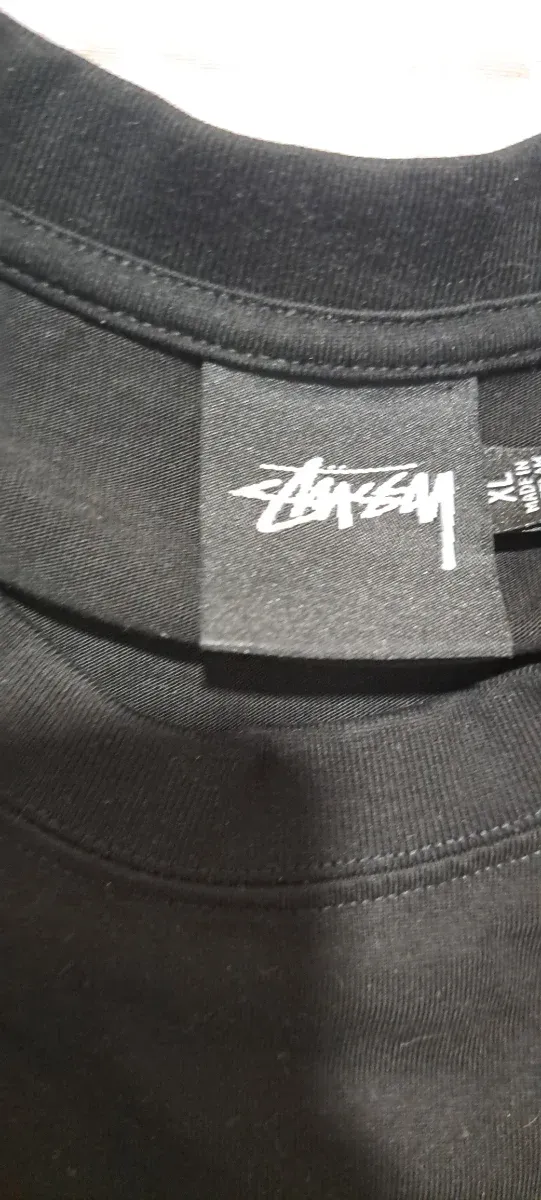 Camiseta Stussy Negra