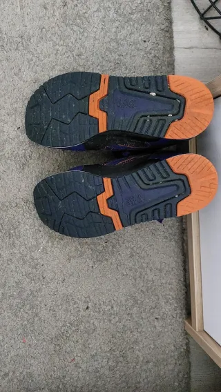 Zapatillas deportivas ASICS moradas