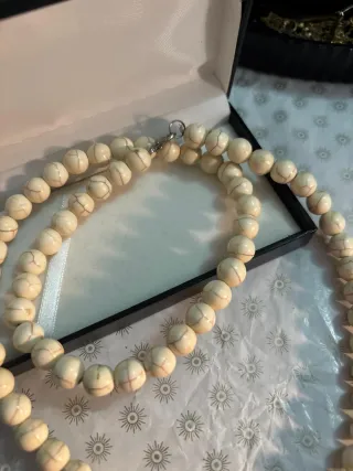 Collana Howlite Vintage Beige Bianca