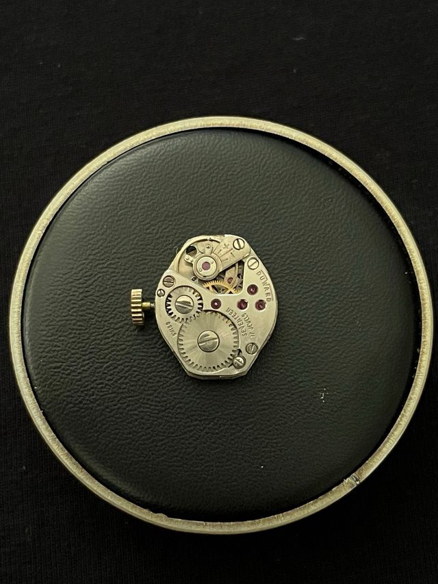 Reloj Duward Dorado Mujer