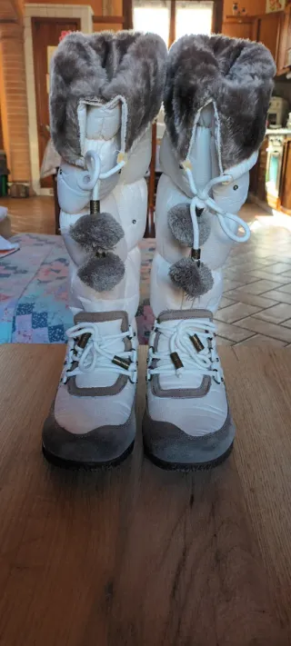 Stivali invernali donna beige/bianco