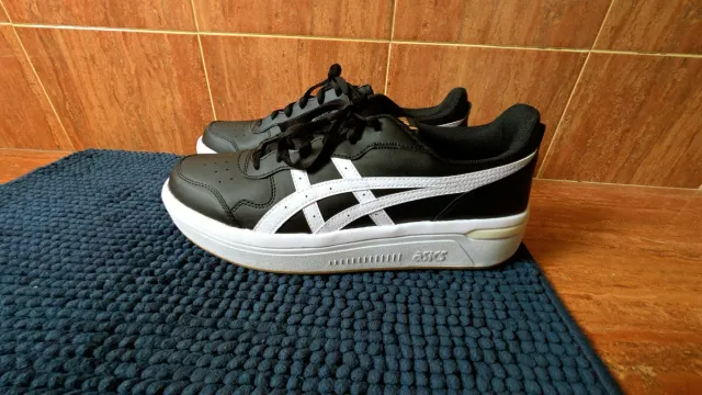 Asics Gel Japan ST Talla 49 Nuevas.