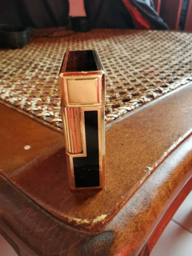 Accendino Dupont Oro e Nero