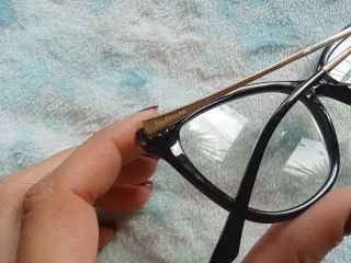 Occhiali Ana Hickmann neri e oro