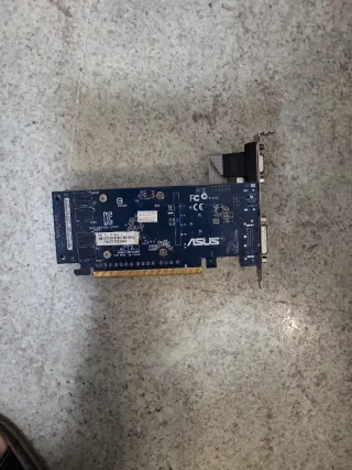Scheda video ASUS C872PI