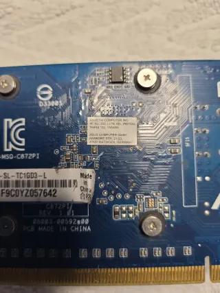 Scheda video ASUS C872PI