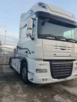 DAF XF 105 460