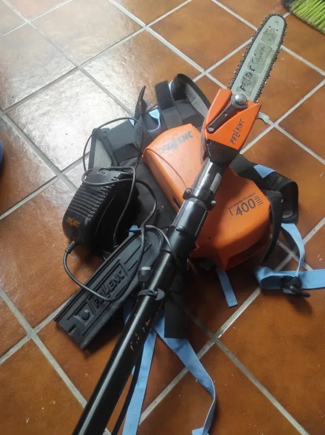 Pelec 400 Podadora