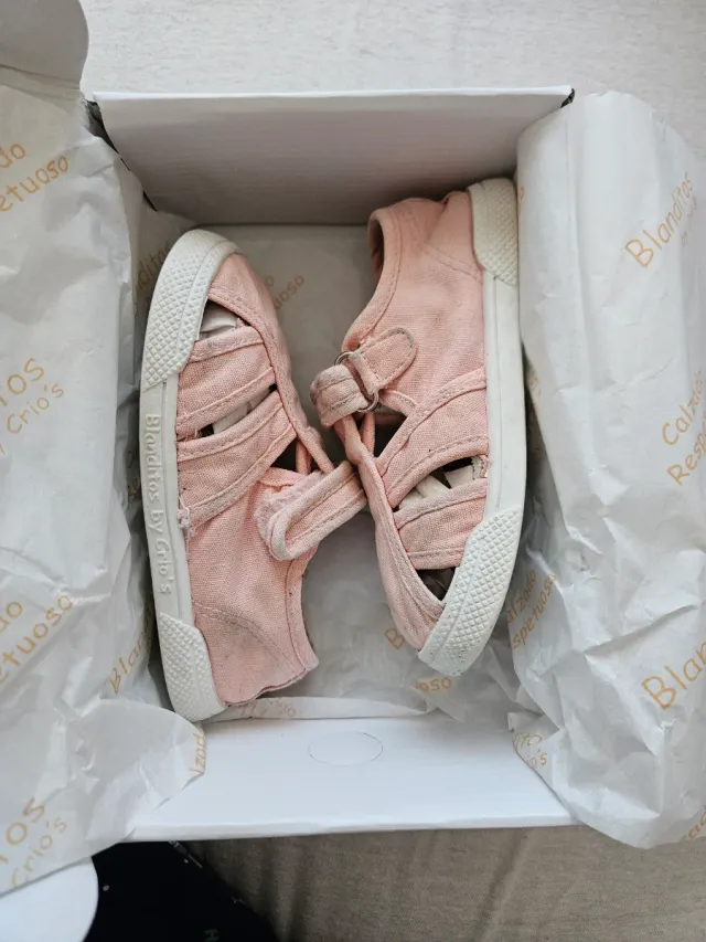 Zapatillas Blanditos Respetuosas Rosas T. 23