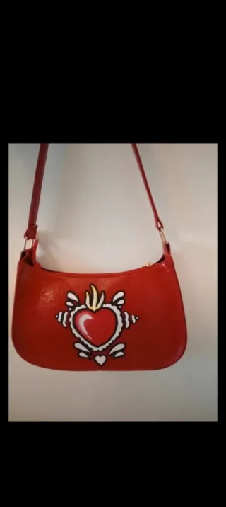 Borsa rossa dipinta a mano Sacro Cuore