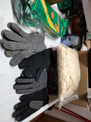 Lote de guantes varios