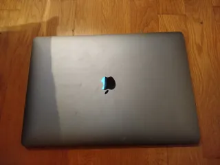 MacBook Pro 15 2016 Intel Core i7 Plata