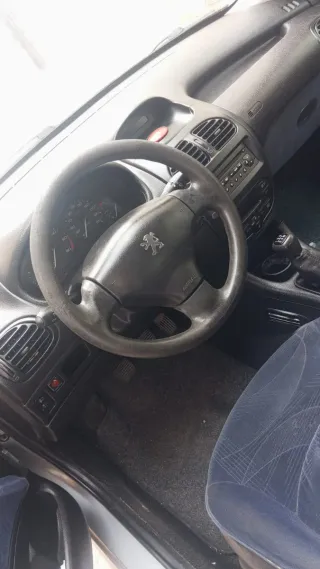 Peugeot 206 2003