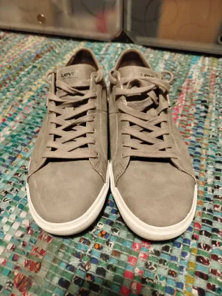 Zapatillas Levi's grises hombre