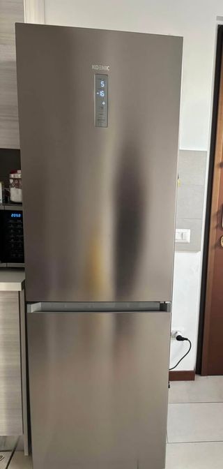 Frigorifero combinato Koenic KFK621CNF