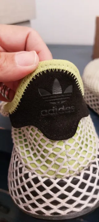 Scarpe da ginnastica Adidas verde fluo e bianche