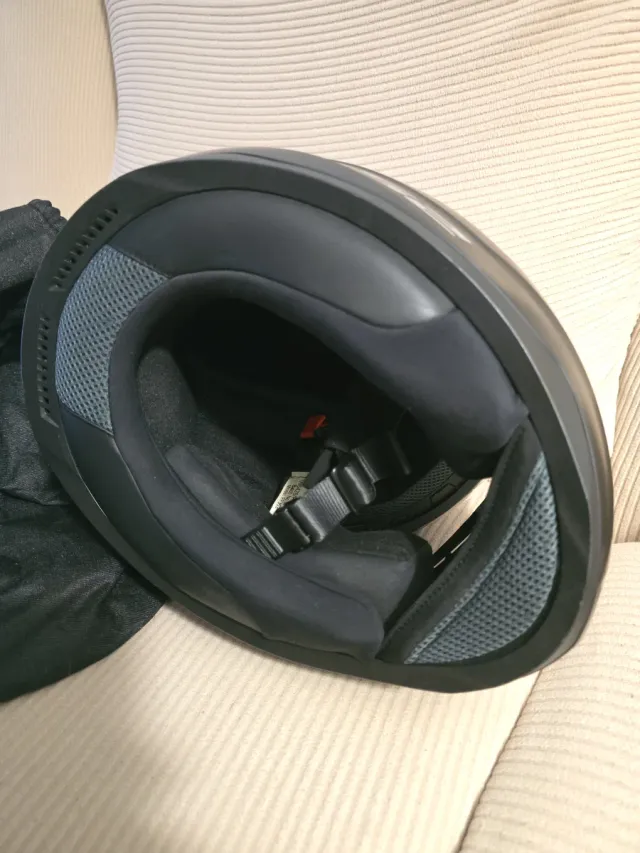 Casco LS2 Negro Mate PRÁCTICAMENTE NUEVO