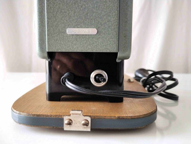 Proyector Diapositivas Leitz Prado 150