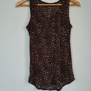 Camisa mujer leopardo negra y marrón