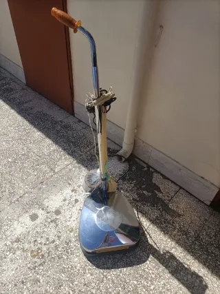 Aspirapolvere lucidatrice vintage CGE