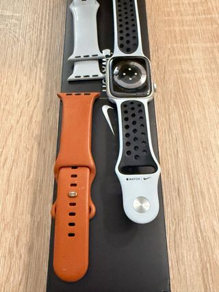 iPhone 16 Pro Max + Apple Watch 7